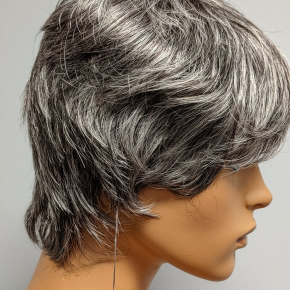 Estetica MIA Wig Brand new in box - Picture 4 of 8